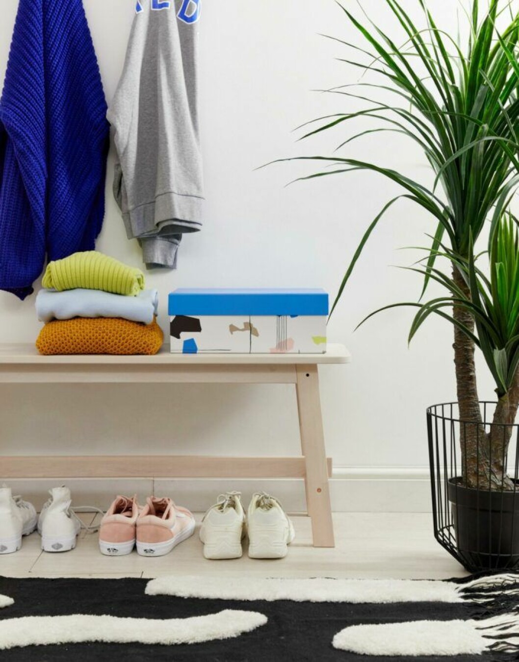 Detaljer i hallen, från Asos Supply.