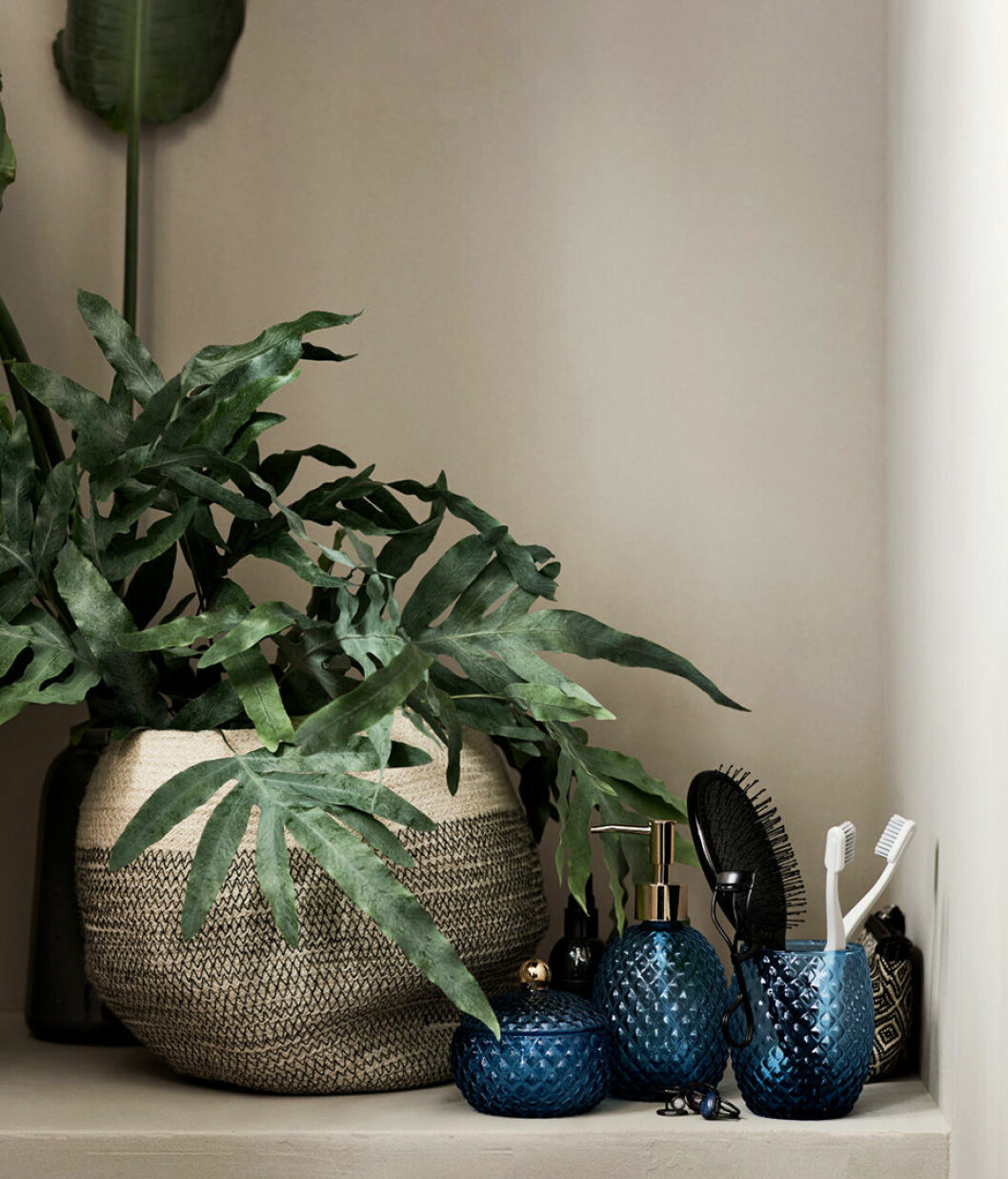 Foto: <a href="http://www.hm.com/se/department/HOME" target="_blank" rel="noopener">H&M Home</a> Naturnära korgmaterial är trendigt just nu.