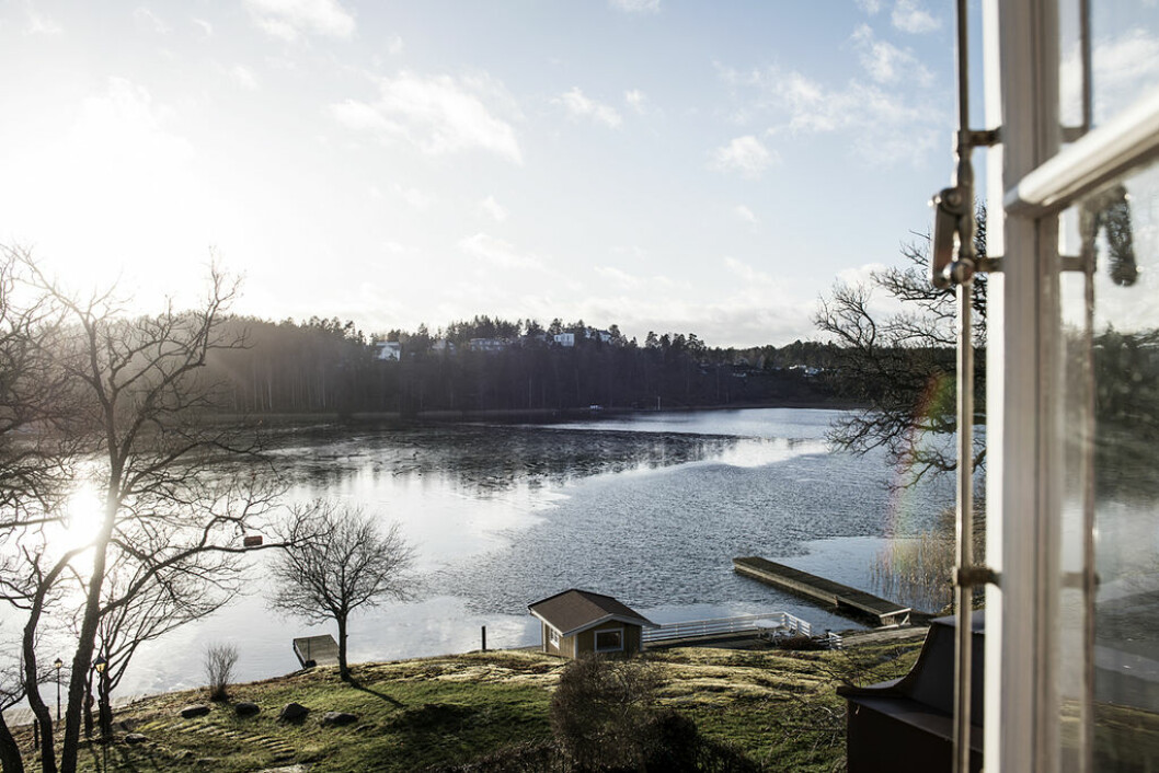 Villa Garbo till salu. Sjötomt.