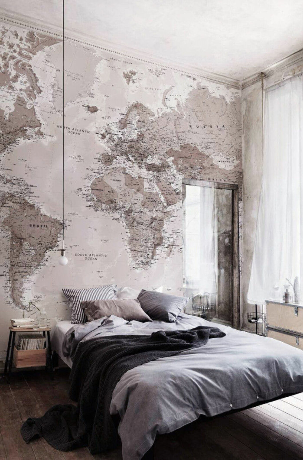 Via: <a href="http://homemydesign.com/2016/amazing-decorating-tips-to-use-wallpaper-22-ideas/" target="_blank" rel="noopener">Home My Design</a> 02. wall-paper