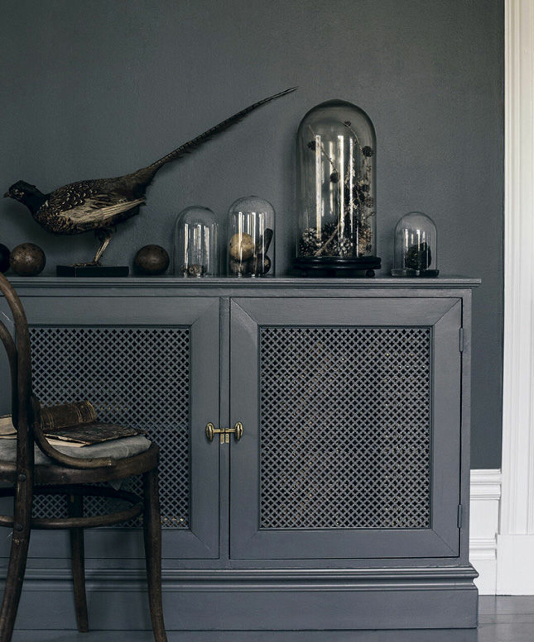 Foto och styling: Mari Strenghielm för <a href="http://trend.alcro.se/" target="_blank" rel="noopener">Alcro trend</a> Målade möbler