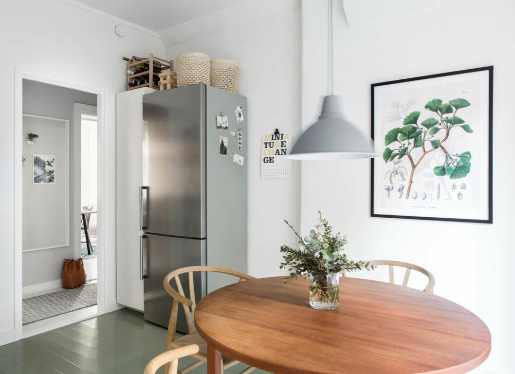 Foto: Cim Ek för <a href="https://www.instagram.com/alvhem/" target="_blank" rel="noopener">Alvhem</a>/mäklare: Sara Wibréus Matplats med få utvalda detaljer