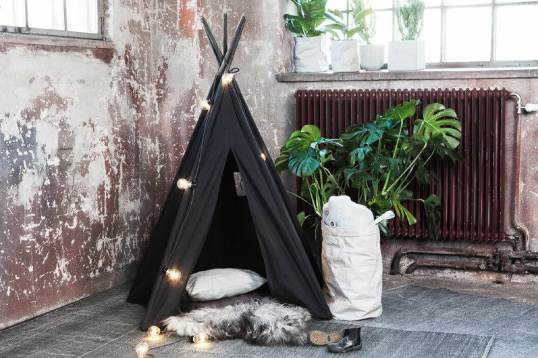Foto: <a href="https://www.granit.com/product.html/talt-ute/inne-canvas-svart?category_id=210#" target="_blank">Granit</a> 04. trender-20172