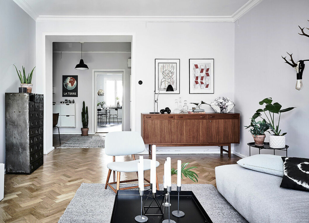 Foto: Anders Bergstedt Styling: <a href="http://www.annafurbacken.com/" target="_blank" rel="noopener">Anna Furbacken</a> för Entrance Brun sideboard