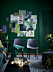 Grönmålad vägg och stolar från Ikea.