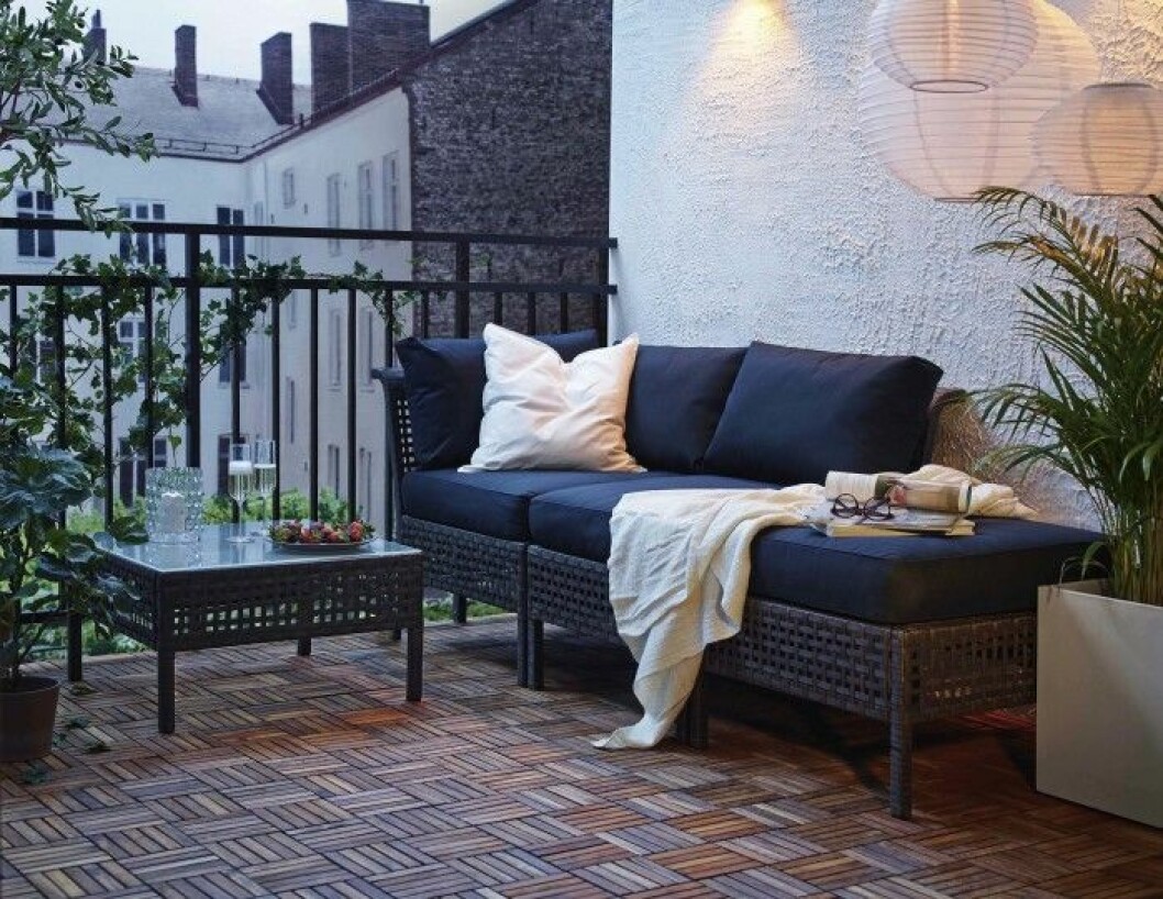 Foto: Ikea Via: <a href="http://blog.homegate.ch/de/rattanmoebel-sommerfeeling-fuer-zu-hause/" target="_blank" rel="noopener">Homegate</a> 08. balkong-ikea