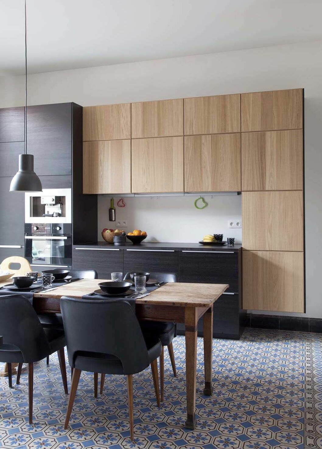 Via: <a href="http://www.actiefwonen.be/make-over-van-een-keuken/" target="_blank" rel="noopener">Actief Wonen</a> Träluckor ikea