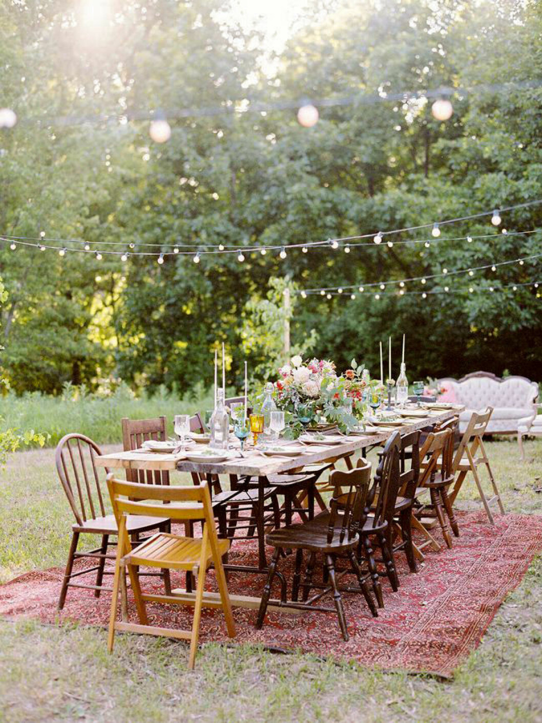 Foto: <a href="http://www.100layercake.com/blog/2014/10/06/late-summer-midwest-wedding/" target="_blank" rel="noopener">100 layer cake</a>