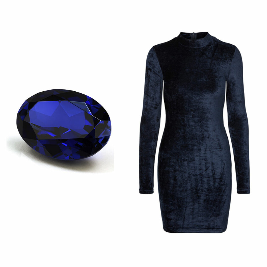 Klänning, <a href="http://www.veromoda.com/se/sv/vm/handla-efter-kategori/klaenningar/sammetssydd-kort-klaenning-10162495.html?cgid=vm-dresses&dwvar_colorPattern=10162495_NavyBlazer#recoverfilters=&start=1" target="_blank" rel="noopener">Vero Moda</a> 09-september-safir