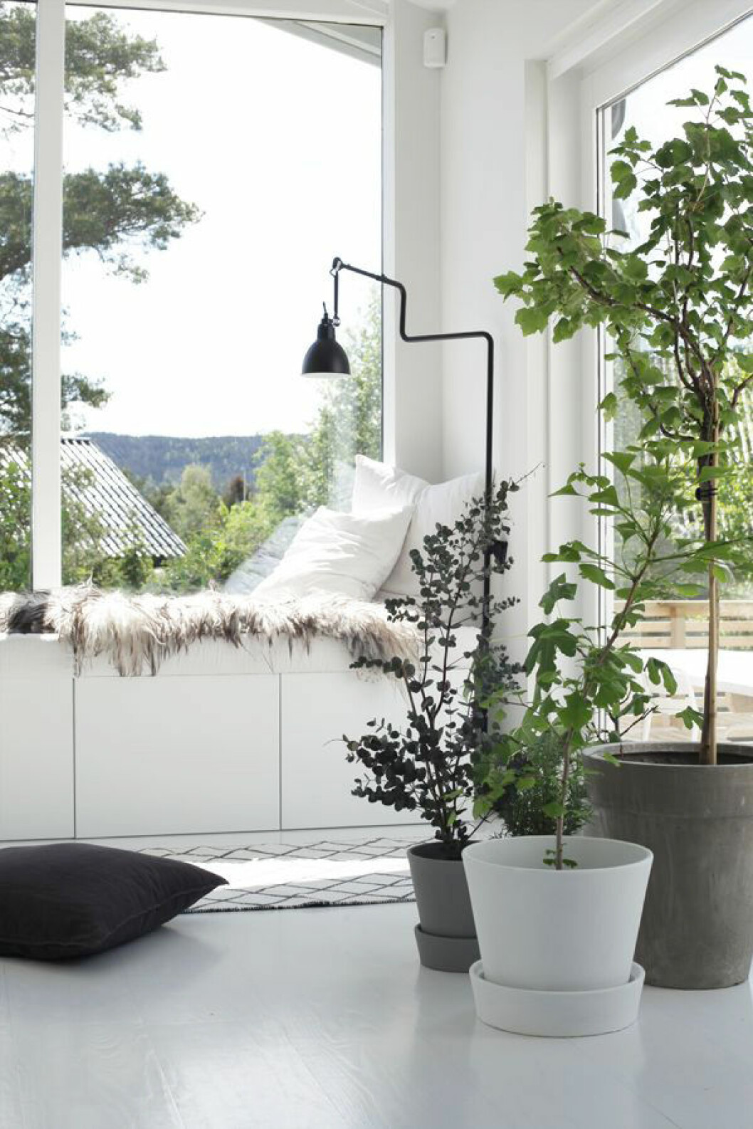 Via: <a href="http://www.bloglovin.com/blogs/my-scandinavian-home-3174055?post=4469445522&group=0&frame_type=a&context=&context_ids=&blog=3174055&frame=1&click=0&user=0&viewer=true" target="_blank" rel="noopener">My Scandinavian Home</a> Via: My Scandinavian Home