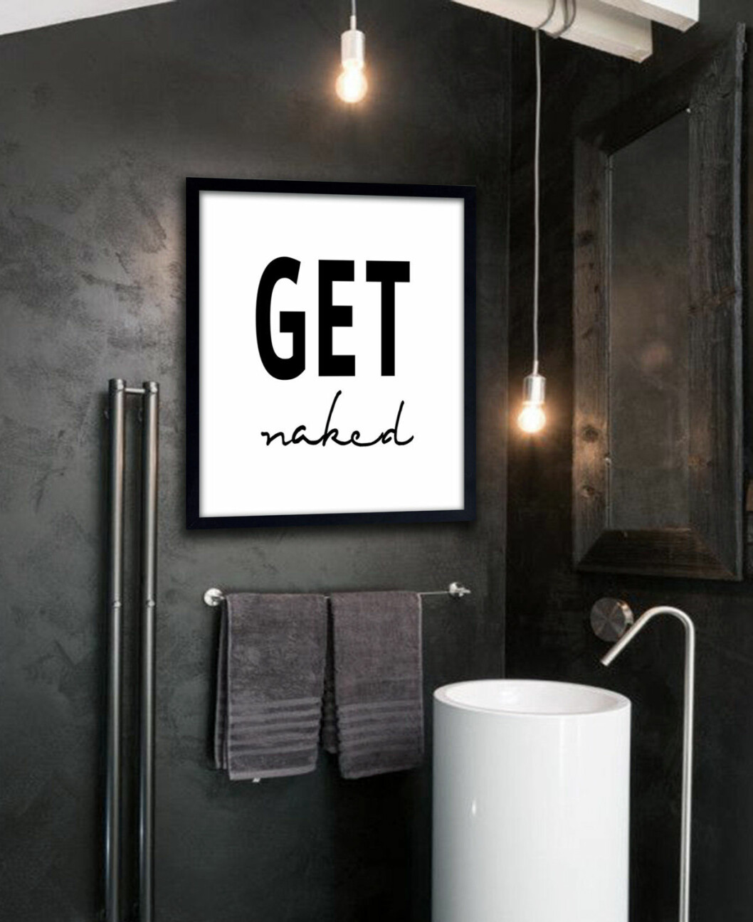 Via: <a href="https://www.etsy.com/se-en/listing/198834391/get-naked-poster-printable-file-bathroom?utm_source=OpenGraph&utm_medium=PageTools&utm_campaign=Share" target="_blank" rel="noopener">Dantell</a> Get naked poster