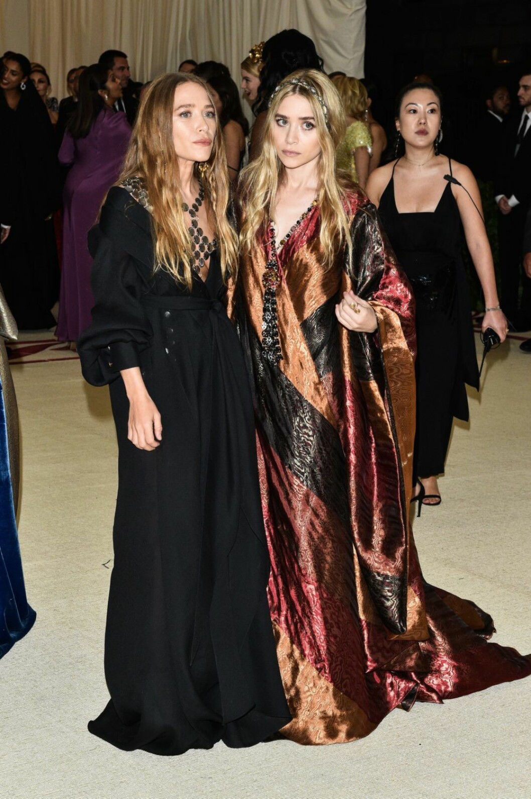 Mary-Kate Olsen and Ashley Olsen