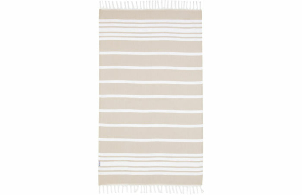 12. Handduk, 377 kr, Hammamas Net-a-porter.com