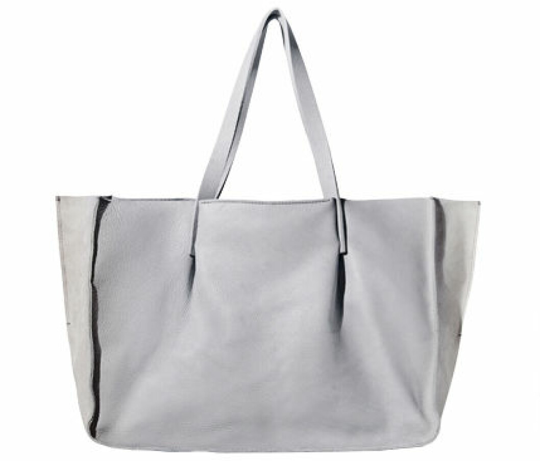 12. Väska, 949 kr, Zara