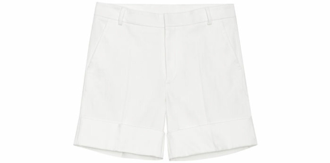 13. Shorts, 2400 kr, Totême