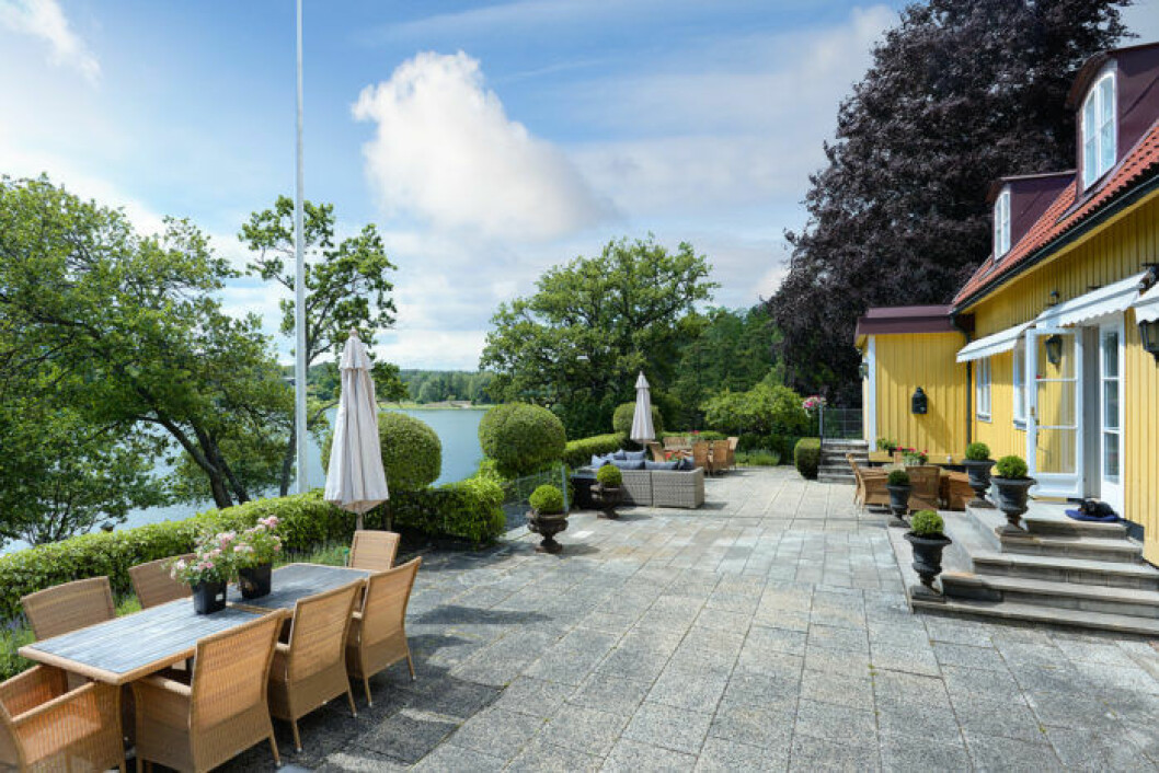 Villa Garbo till salu. Terrassen i söderläge. 