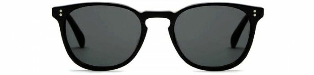 14. Solglasögon, 3266 kr, Oliver Peoples TheLine.com