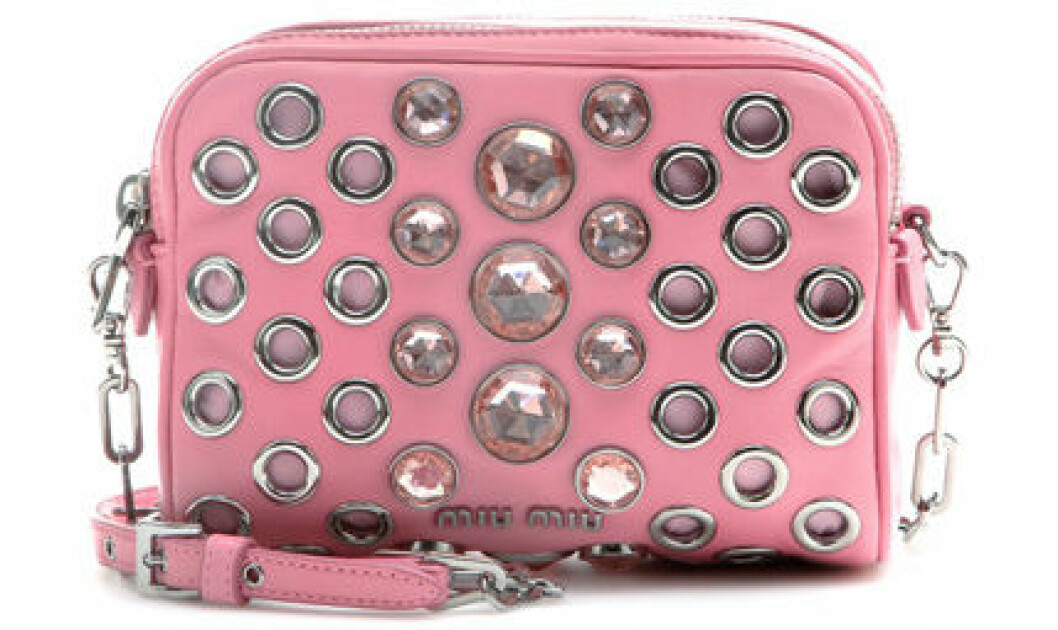 14. Väska, 8757 kr, Miu Miu Mytheresa.com