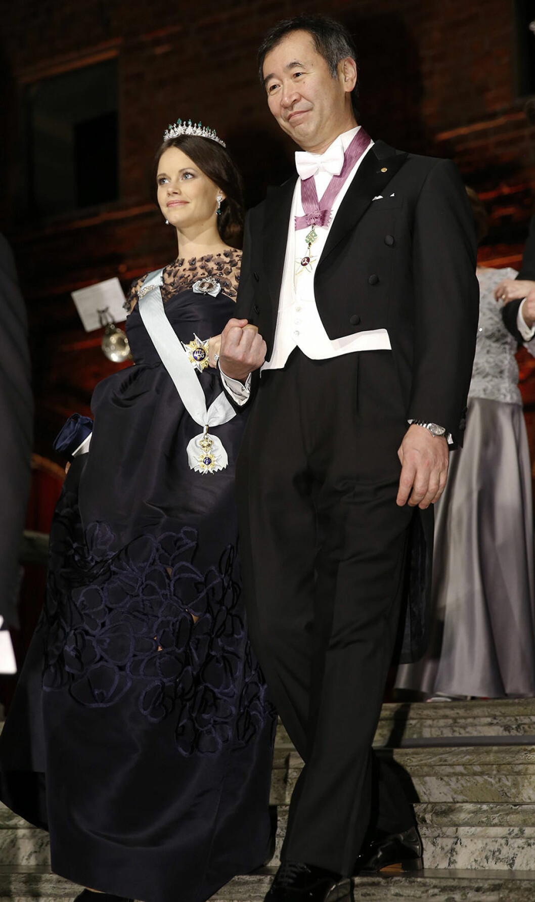 (151210) -- STOCKHOLM, Dec. 10, 2015 -- Sweden s Princess Sofia (L) and 2015 s Nobel laureate in Physics Takaaki Kajita attend traditional Nobel Banquet at city hall in Stockholm, capital of Sweden, Dec. 10, 2015. ) SWEDEN-STOCKHOLM-NOBEL-PRIZE-AWARD-BANQUET YexPingfan PUBLICATIONxNOTxINxCHN