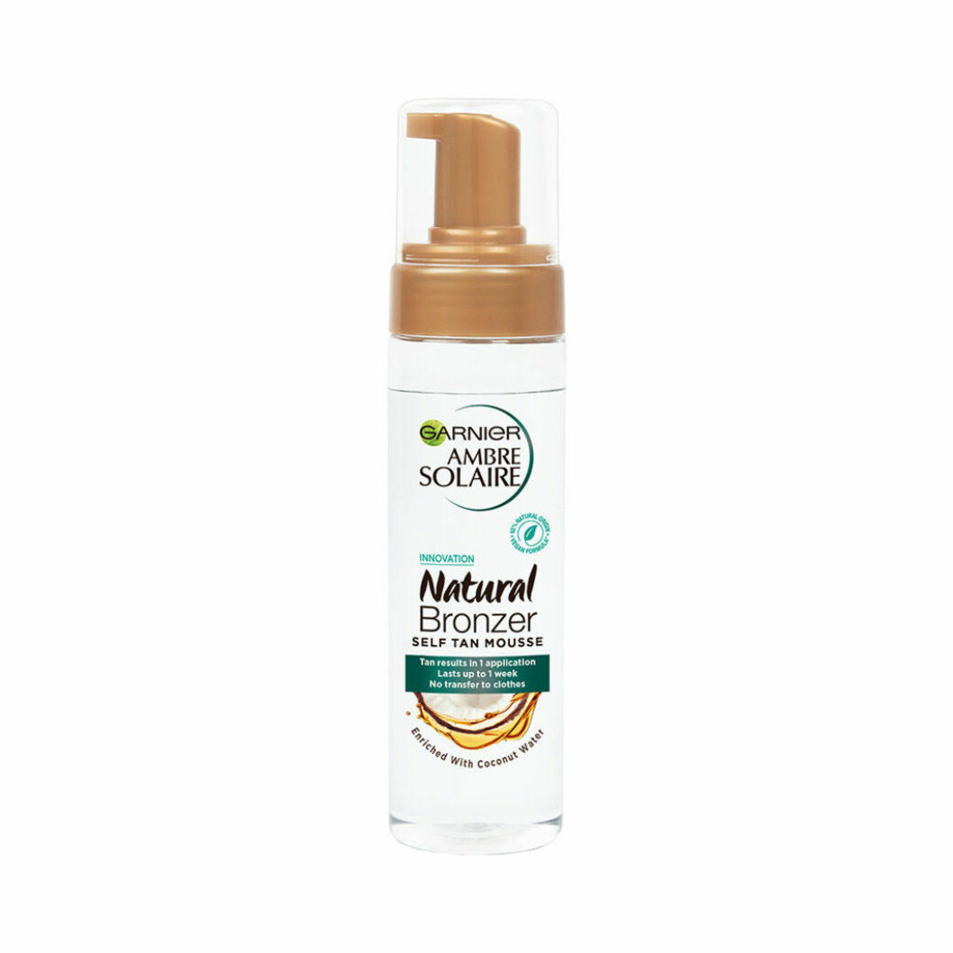 Garniers Natural bronzer self tan mousse är en mjuk och mild mousse. Garniers Natural bronzer self tan mousse