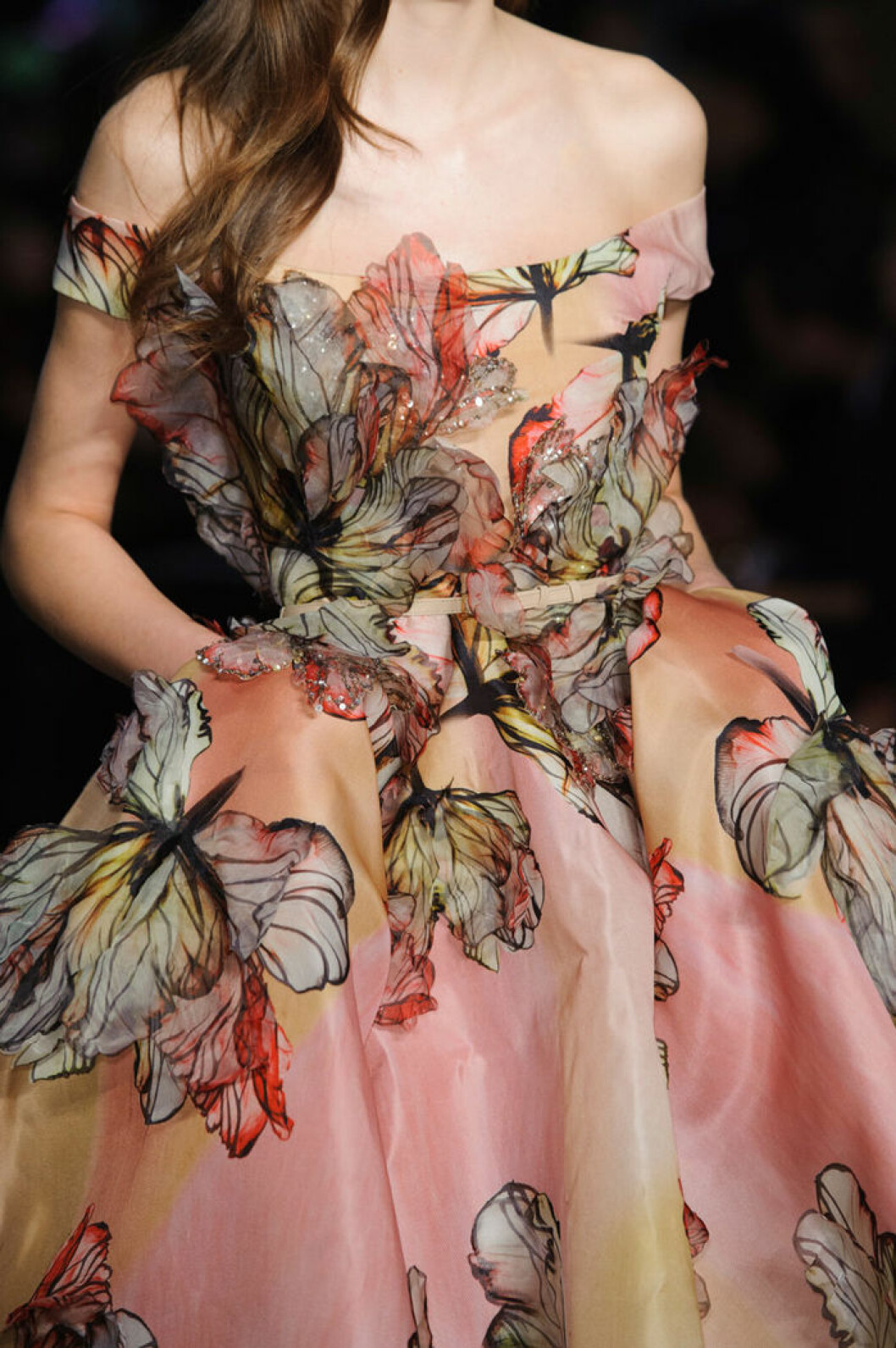 17 Elie Saab HC clp RS15 5561