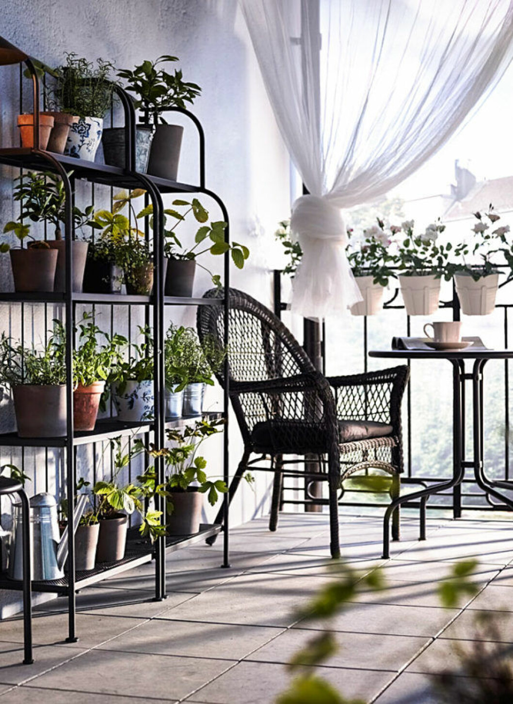 Scandinavian balcony decor and ideas.