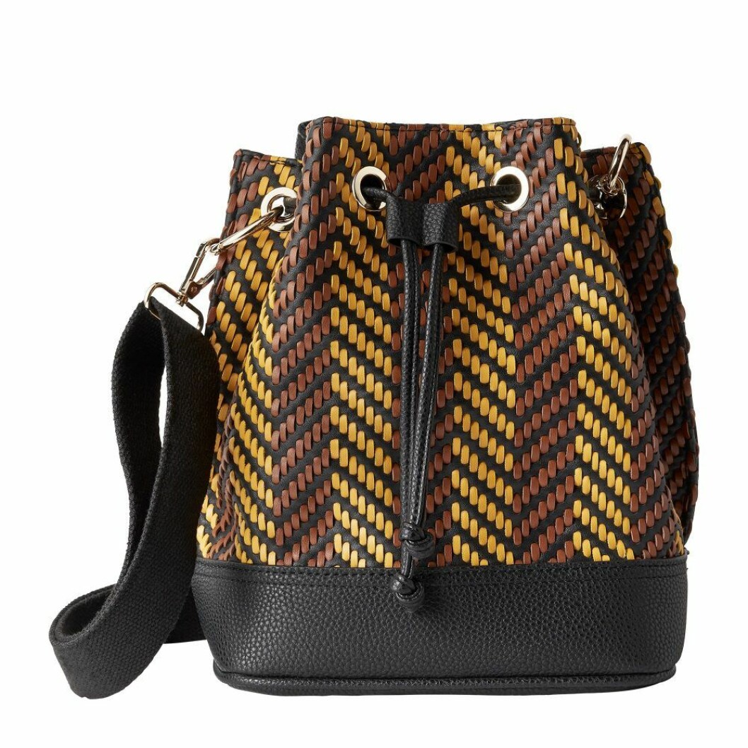 Bucket bag från Carin Wester till sommaren 2020