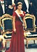 Kronprinsessan Victoria i en röd sammetsklänning.