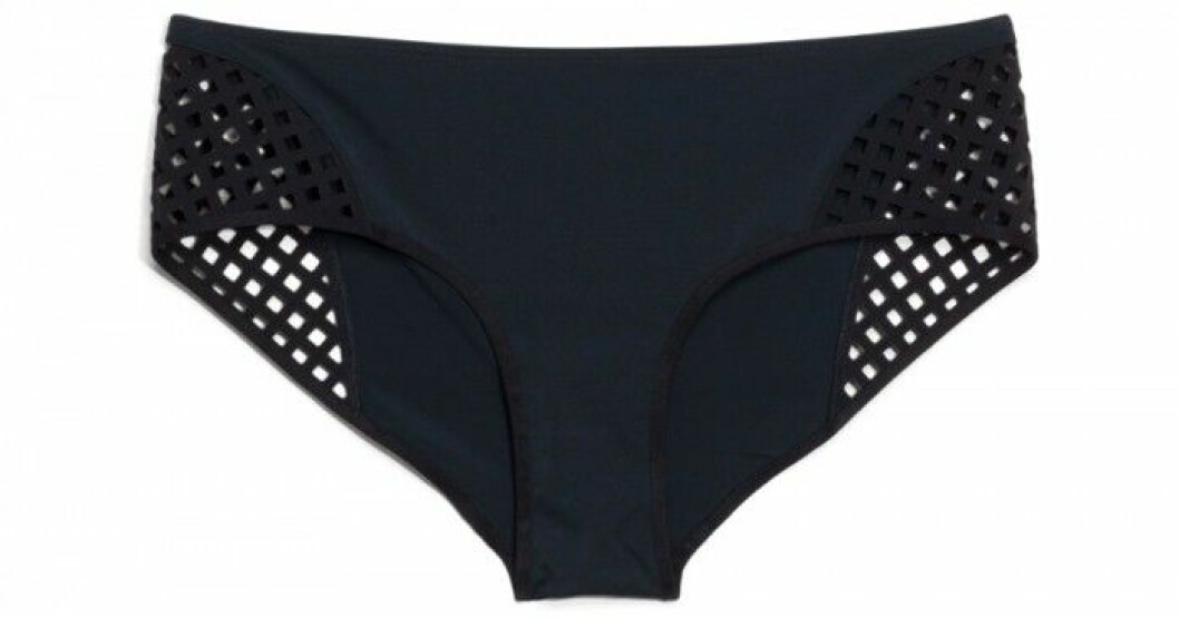2. Bikinitrosa, 250 kr, & other stories