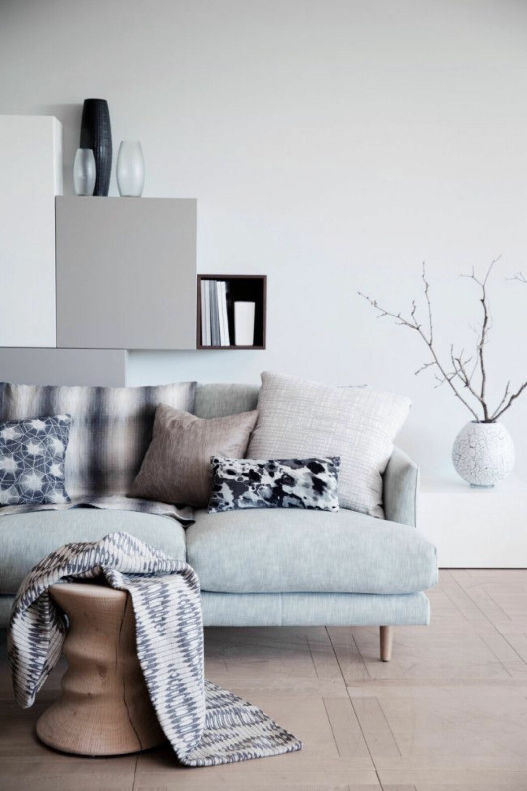 Via: <a href="http://www.duitang.com/blog/?id=464899260" target="_blank">Duitang</a> 21. pastell-soffa