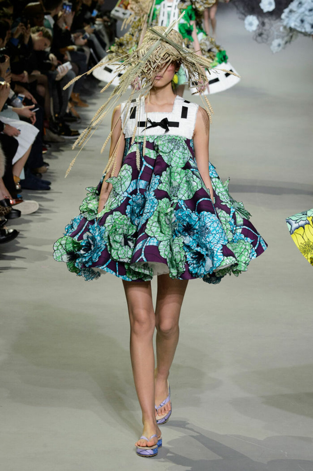 22 Viktor & Rolf HC RS15 1181