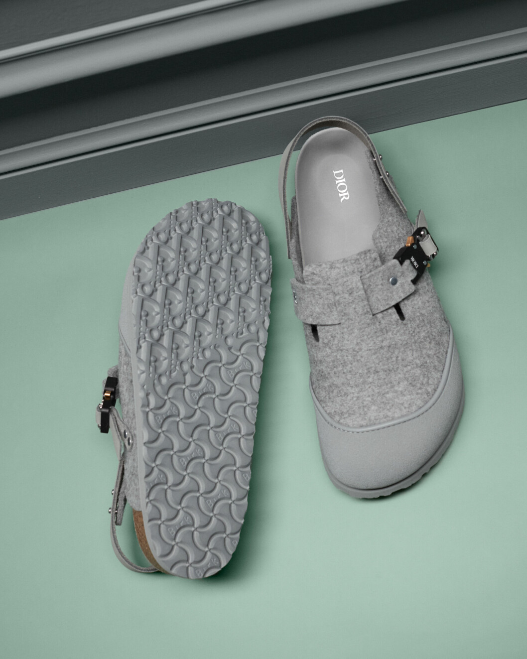 Dior x Birkenstock lanserar unisex tofflor ELLE