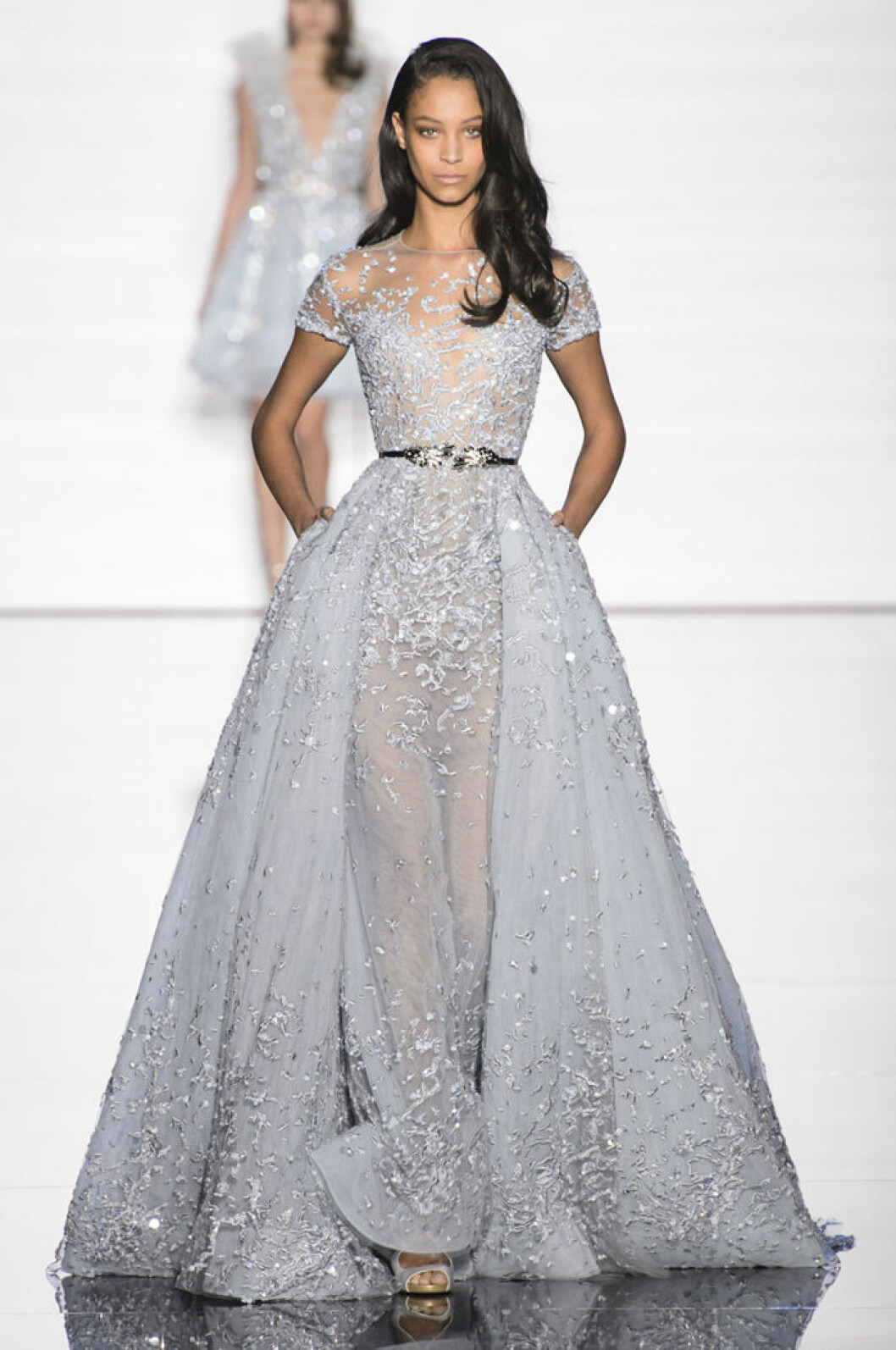 29 Zuhair Murad HC RS15 0924