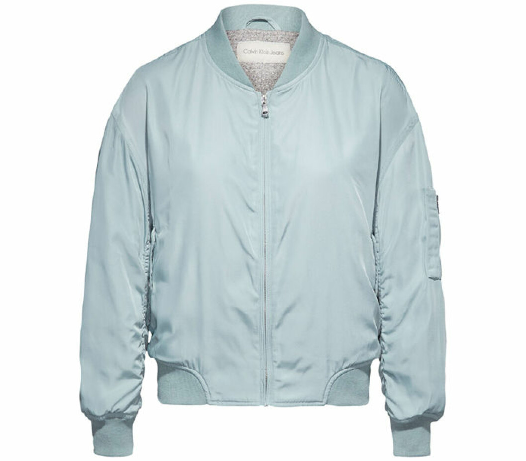 3. Bomberjacka, 2000 kr, Calvin Klein Jeans