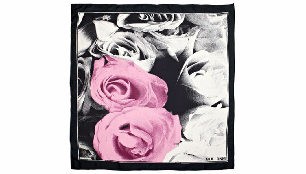 3. Scarf, 1039 kr, Blk Dnm