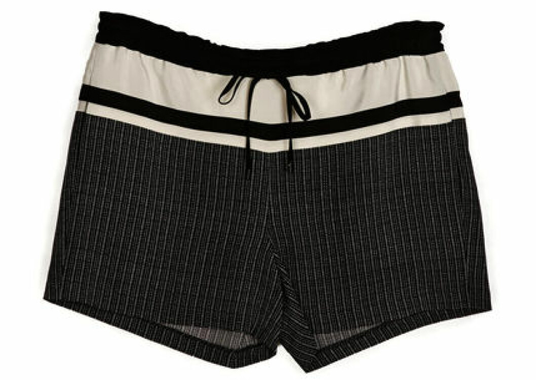 3. Shorts, 1623 kr, Vince The Line.com