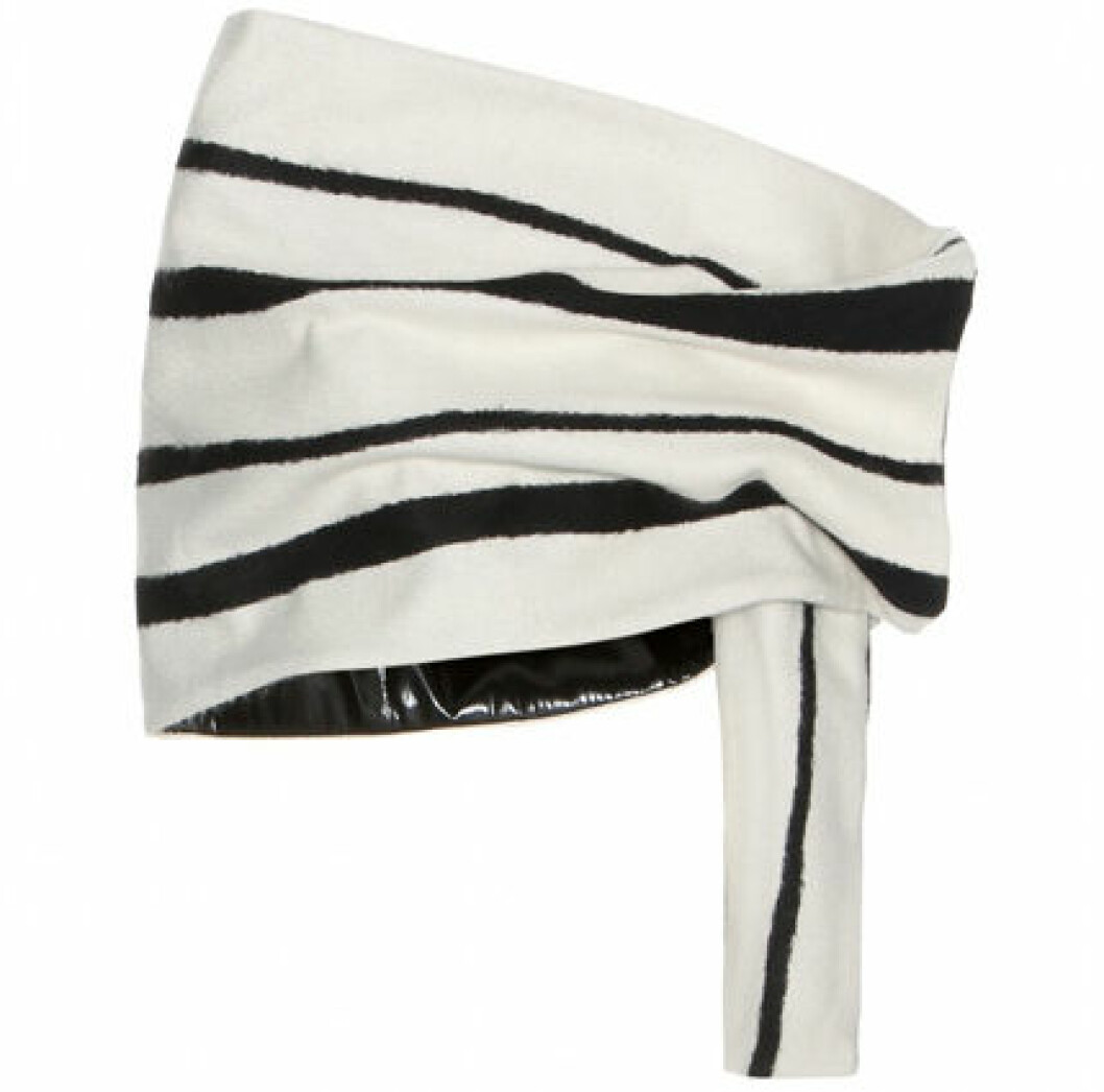 3. Sjal, 4614 kr, Acne Studios Mytheresa.com