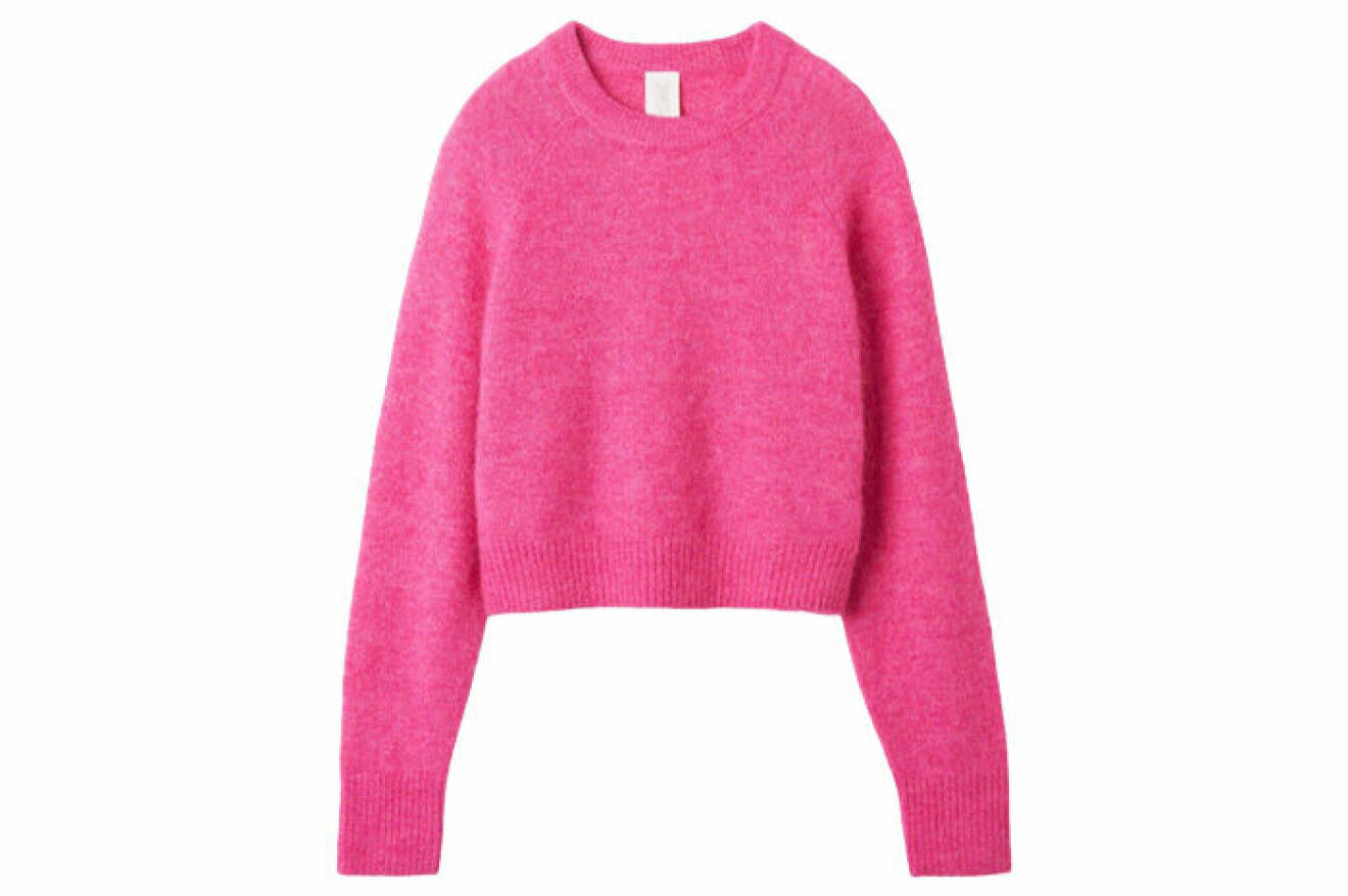 rosa stickad tröja i ull- och alpackamix att ge present till 30 åring från CW by Carin Wester