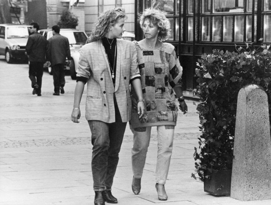 Barbro Lill-Babs Svensson tidigt 1990-tal, tillsammans med dottern Kristin Kaspersen.