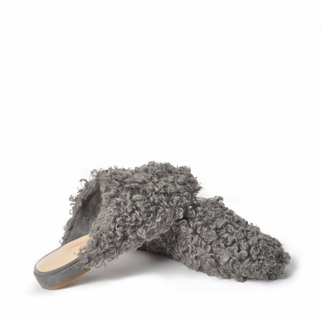 Fake fur tofflor från Ceannis.