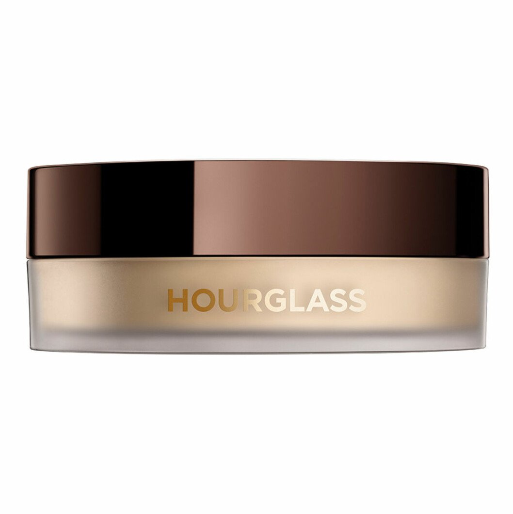 Setting powder från Hourglass.