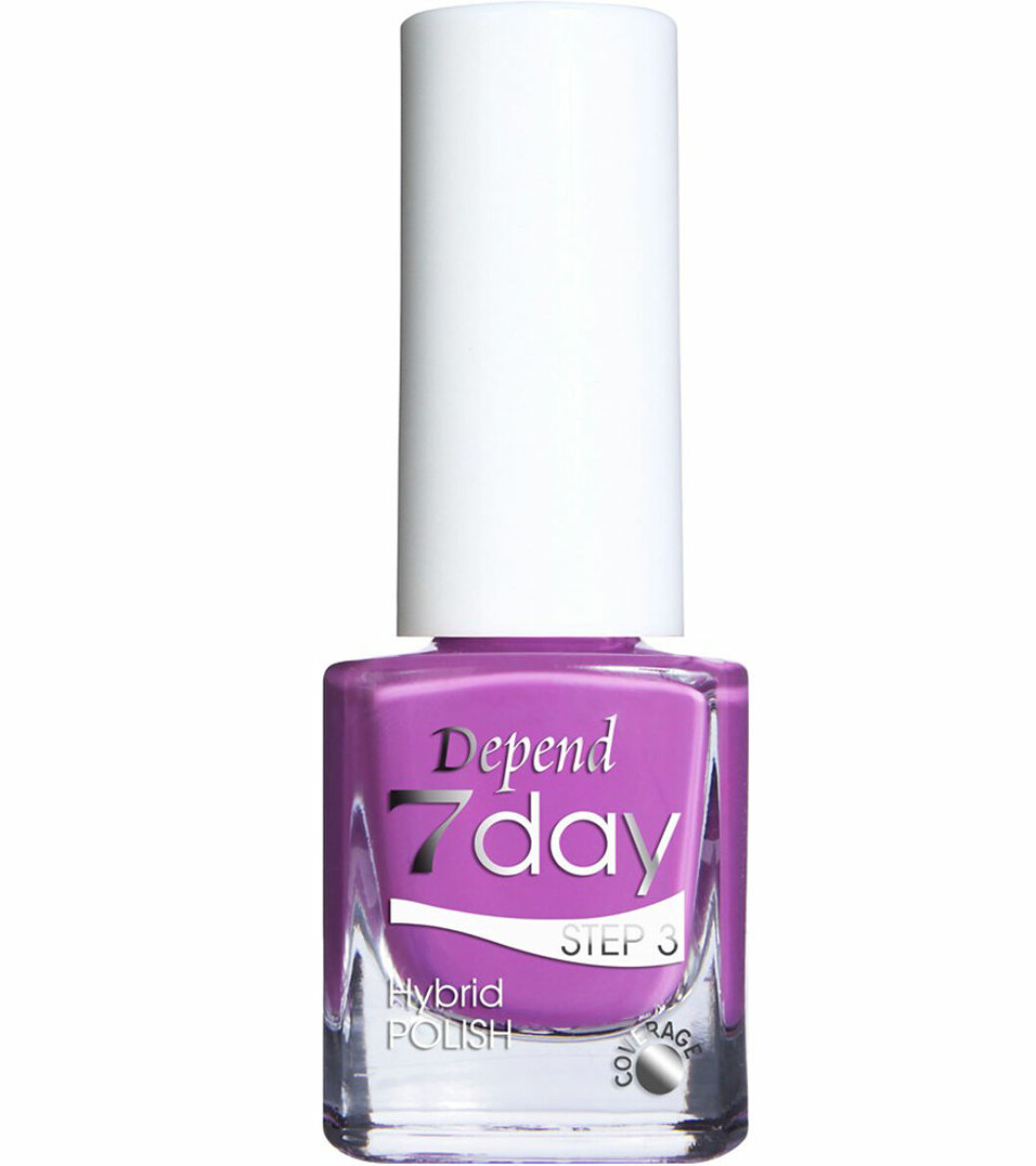 Depend 7Days, <em>Purple Moon 7147</em>, <a href="https://apprl.com/p/4X4u/" target="_blank" rel="noopener">läs mer och köp här.</a>