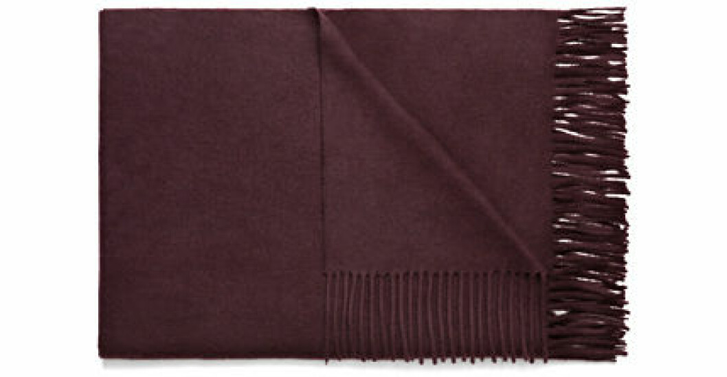 5. Halsduk, 950 kr, Acne studios