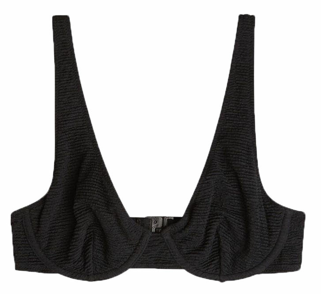 Svart behå-bikini från Gina tricot.