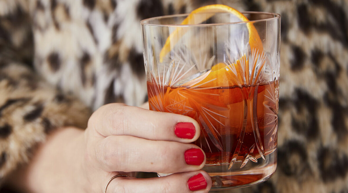 Klassisk negroni – drinken du måste kunna blanda