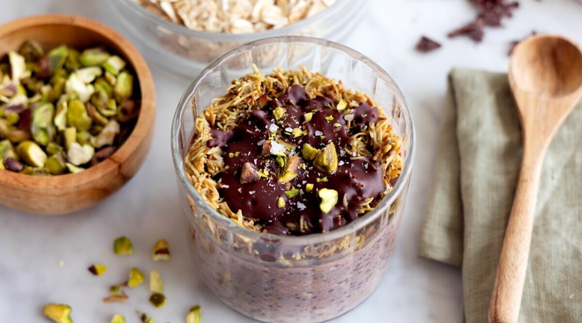 Overnight oats Dubai chocolate – och 3 andra mellanmål som är snälla mot magen