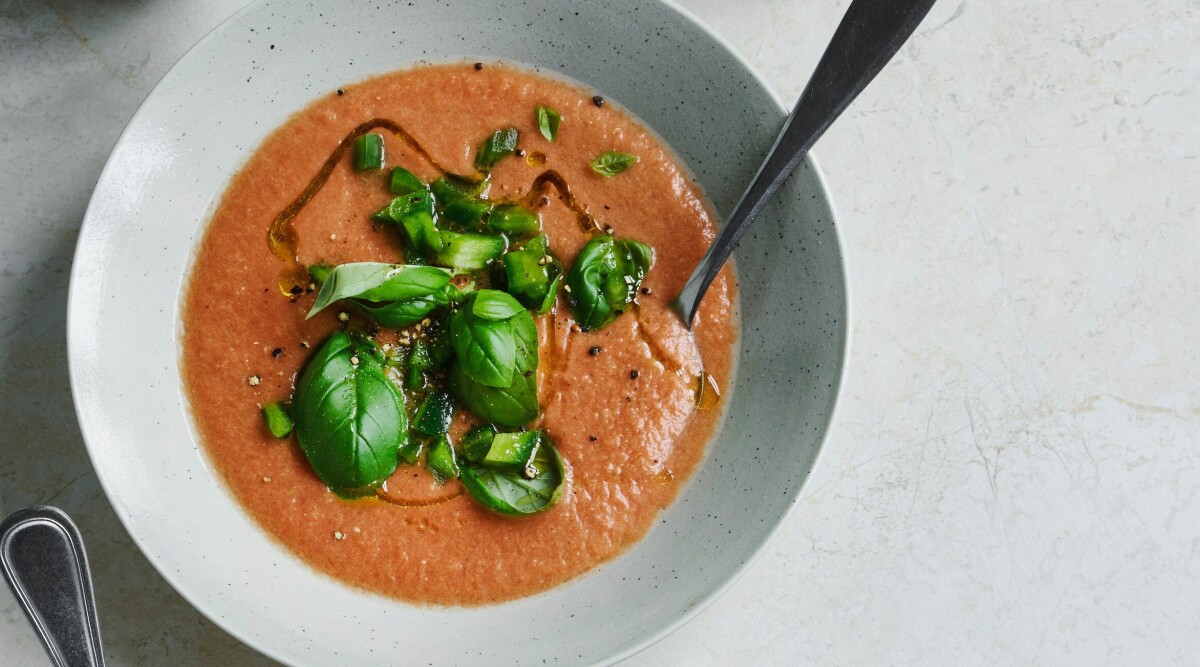 Gazpacho med grillat bröd