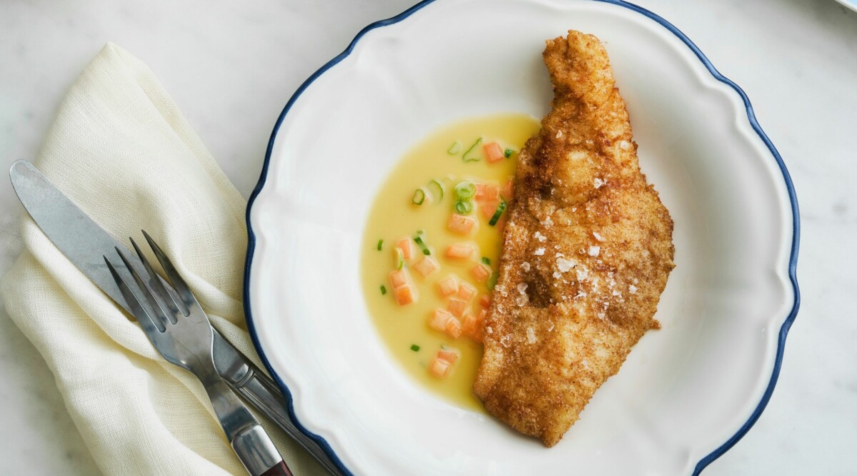 Torskfilé med sauce nage och potatis