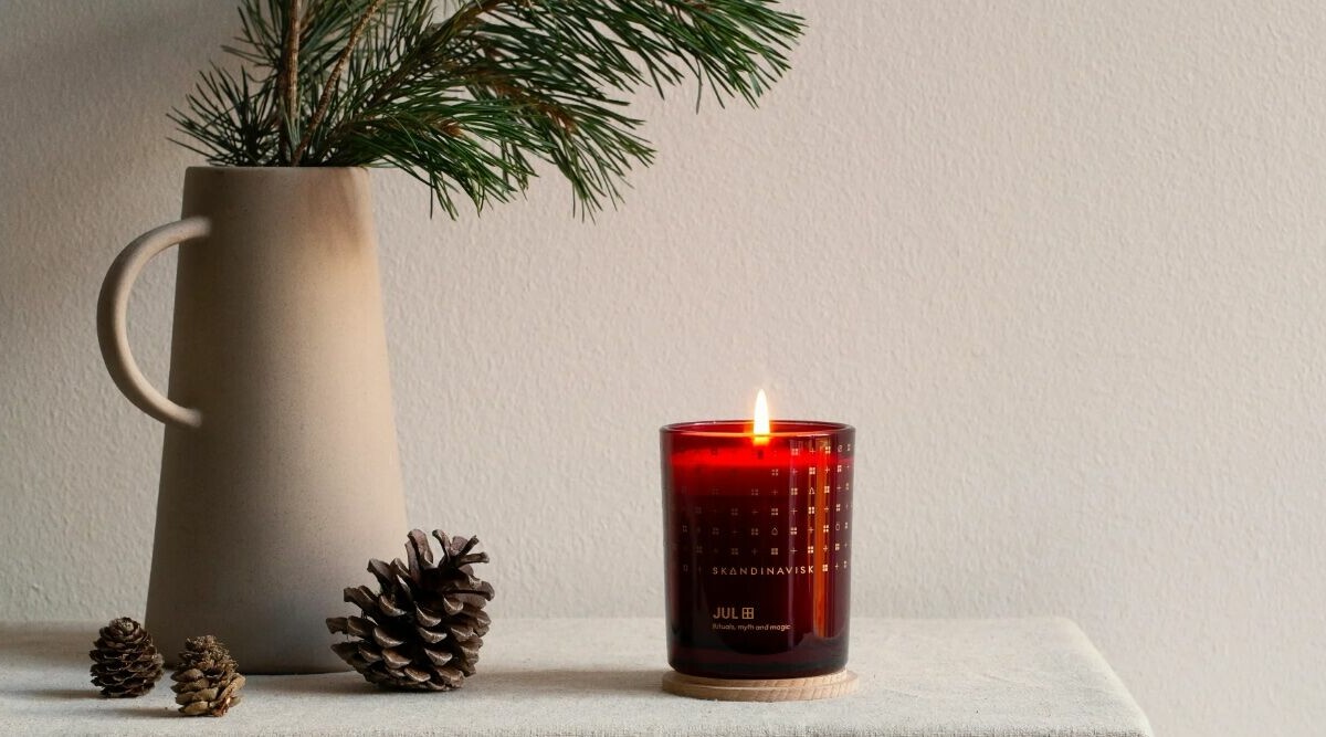 11 doftljus med doft av jul