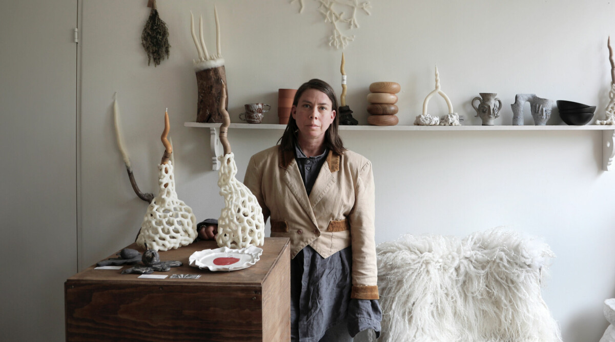 Konstnären Daniella Liljeström ger gammalt hantverk nytt ljus